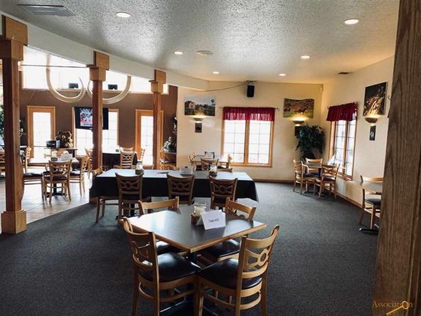 Wooley's Grill & Cellar: 1648 Highway 18 Byp, Hot Springs, SD 57747